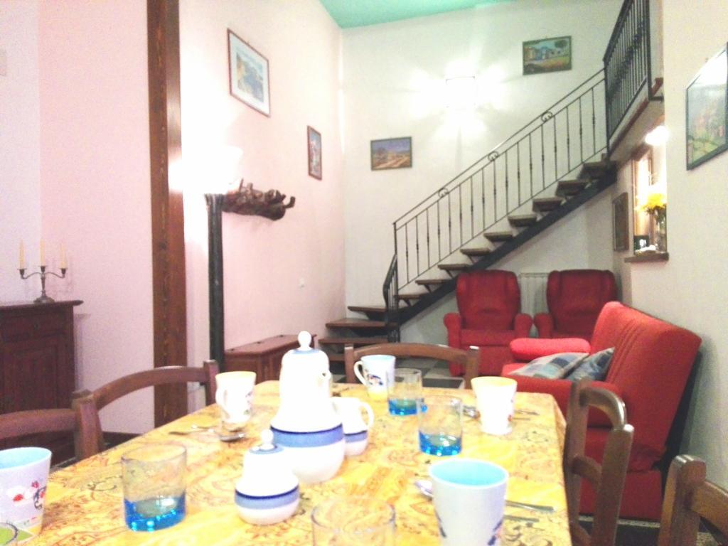Ca Delle Rondini Villa Civezza Buitenkant foto