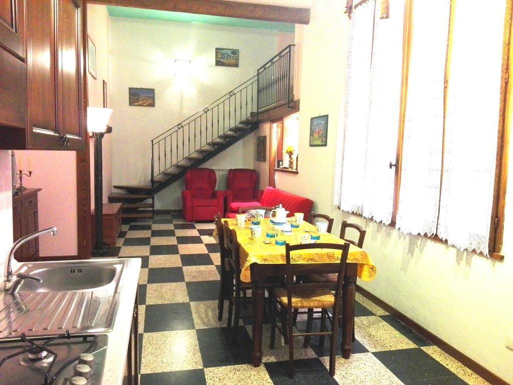 Ca Delle Rondini Villa Civezza Buitenkant foto