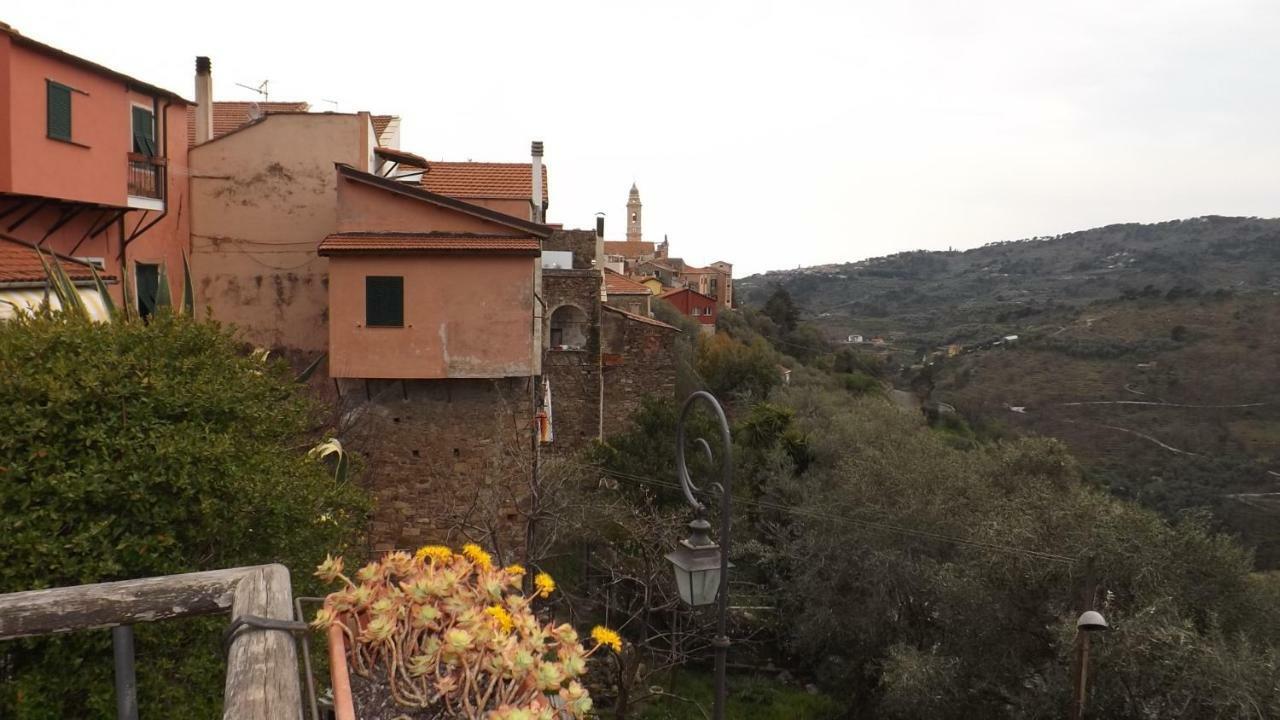 Ca Delle Rondini Villa Civezza Buitenkant foto